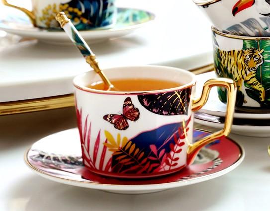 Butterfly Pattern Porcelain Coffee Cups, Coffee Cups with Gold Trim and Gift Box, Tea Cups and Saucers-LargePaintingArt.com