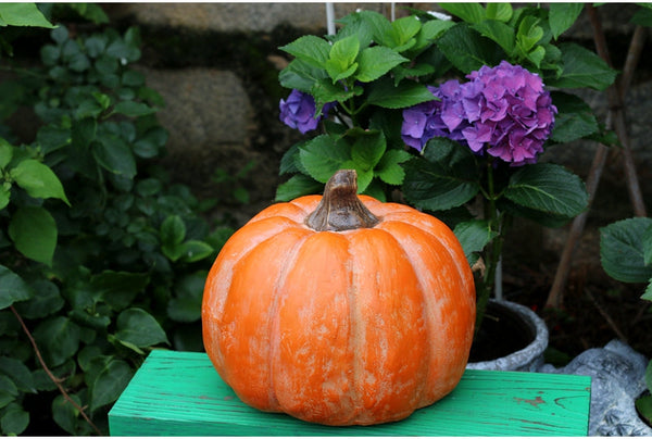 Large Thanksgiving Pumpkins for Garden Ornaments, Cute Resin Pumpkins for Garden Courtyard Ornament, Villa Outdoor Decor Gardening Ideas-LargePaintingArt.com