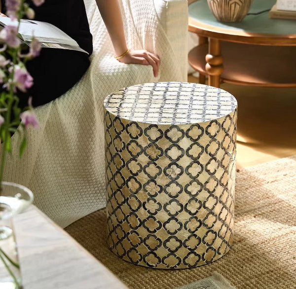 Modern Side Table, Small End Table, Portable Casual Side Table, Shell Small Sofa Side Table, Contemporary Bedside Table, Bedside Small Side Table, Creative Coffee Table, Contemporary Side Table-LargePaintingArt.com