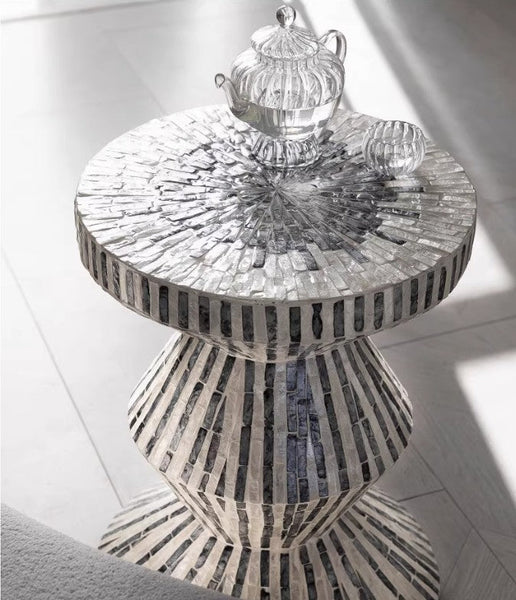 Bedside Small Side Table, Portable Casual Side Table, Shell Small Sofa Side Table, Contemporary Round Side Table, Creative Coffee Table-LargePaintingArt.com