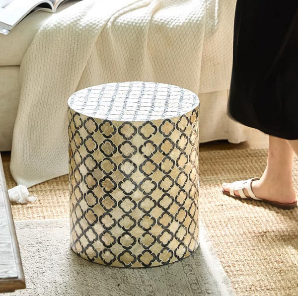 Modern Side Table, Small End Table, Portable Casual Side Table, Shell Small Sofa Side Table, Contemporary Bedside Table, Bedside Small Side Table, Creative Coffee Table, Contemporary Side Table-LargePaintingArt.com