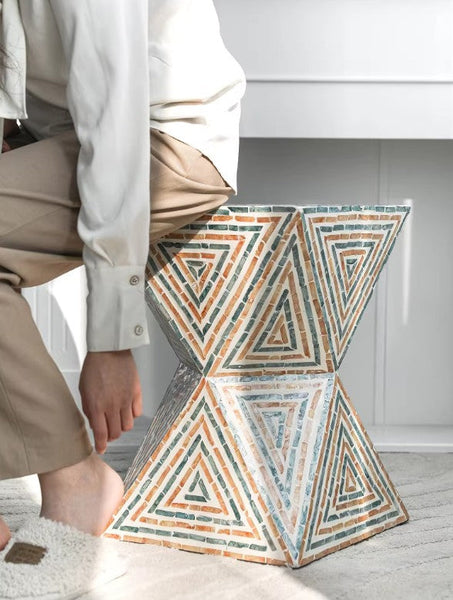 Modern Small End Table, Contemporary Small Sofa Side Table, Unique Shell Small Side Table, Portable Casual Side Table, Creative Coffee Table-LargePaintingArt.com