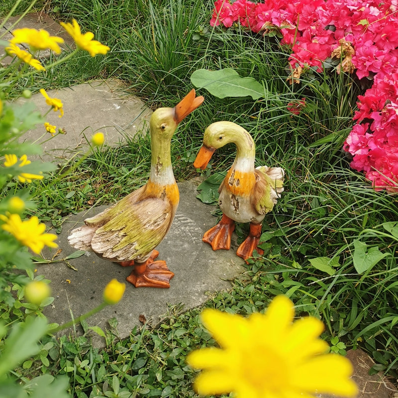 Large Duck Statues, Unique Wood Carving Statue for Garden, Creative Modern Statue for Garden Ornaments, Villa Outdoor Decor Gardening Ideas-LargePaintingArt.com