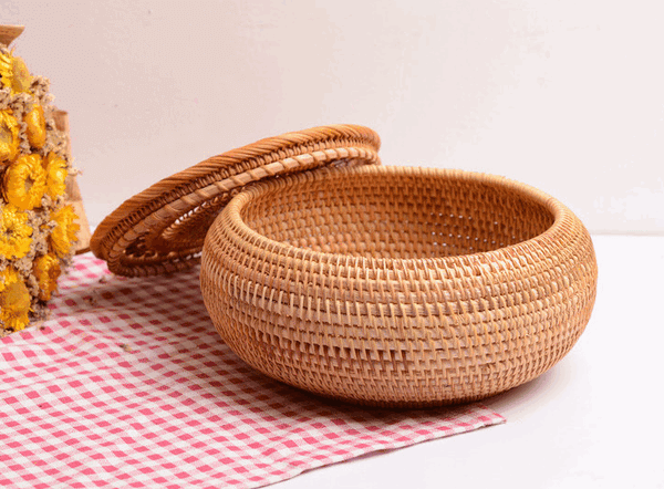 Woven Storage Basket with Lid, Lovely Rattan Round Storage Basket, Round Storage Basket for Kitchen-LargePaintingArt.com