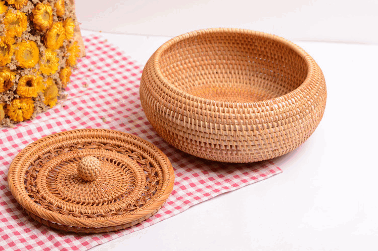Woven Storage Basket with Lid, Lovely Rattan Round Storage Basket, Round Storage Basket for Kitchen-LargePaintingArt.com