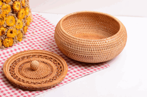 Woven Storage Basket with Lid, Lovely Rattan Round Storage Basket, Round Storage Basket for Kitchen-LargePaintingArt.com