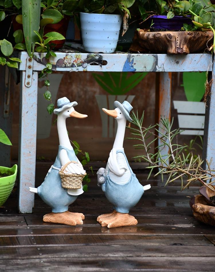 Duck Couple Statue for Garden, Animal Statue for Garden Courtyard Ornament, Villa Outdoor Decor Gardening Ideas-LargePaintingArt.com