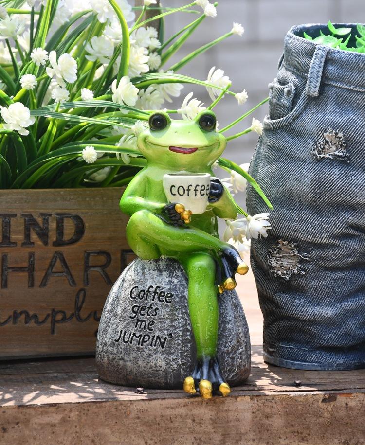Frog Drinking Coffee Statue for Garden, Animal Statue for Garden Courtyard Ornament, Villa Outdoor Decor Gardening Ideas-LargePaintingArt.com