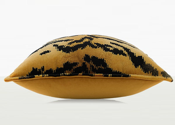 Luxury Abstract Decorative Throw Pillows for Living Room, Tiger Pattern Modern Pillows for Couch, Large Modern Sofa Pillow Cases, Decorative Pillow Covers-LargePaintingArt.com