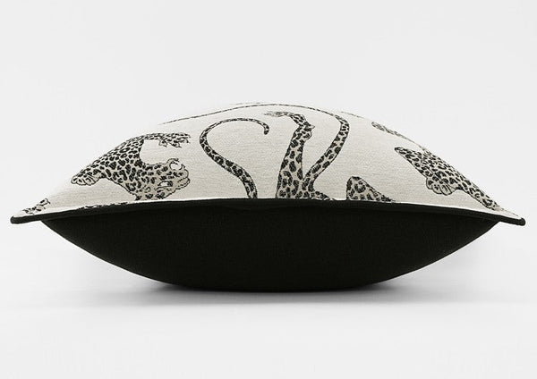 Decorative Cheetah Pattern Pillow Covers, Modern Pillows for Couch, Large Modern Sofa Pillow Cases, Abstract Decorative Throw Pillows for Living Room-LargePaintingArt.com