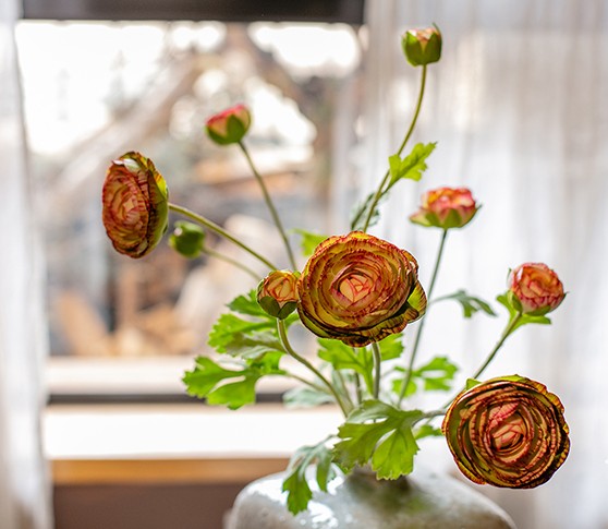Dining Room Flower Arrangement Ideas, Ranunculus Asiaticus Flowers, Simple Modern Floral Arrangement Ideas for Home Decoration, Spring Artificial Floral for Bedroom-LargePaintingArt.com