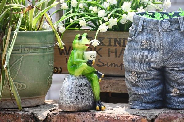 Frog Drinking Coffee Statue for Garden, Animal Statue for Garden Courtyard Ornament, Villa Outdoor Decor Gardening Ideas-LargePaintingArt.com