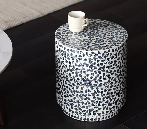 Portable Casual Side Table, Contemporary Round Side Table, Creative Coffee Table, Bedside Small Side Table, Shell Small Sofa Side Table, Contemporary Side Table-LargePaintingArt.com