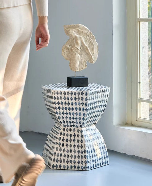 Contemporary Bedside Table, Small End Table, Modern Side Table, Bedside Small Side Table, Shell Small Sofa Side Table, Portable Casual Side Table, Creative Coffee Table, Contemporary Side Table-LargePaintingArt.com