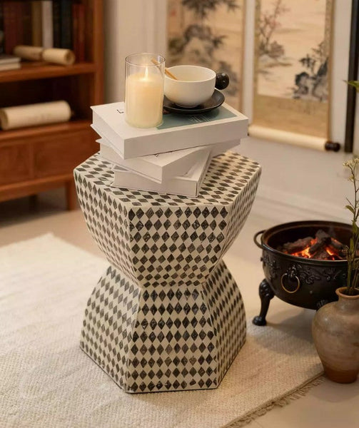 Modern Side Table, Bedside Small Side Table, Contemporary Bedside Table, Small End Table, Shell Small Sofa Side Table, Portable Casual Side Table, Creative Coffee Table, Contemporary Side Table-LargePaintingArt.com