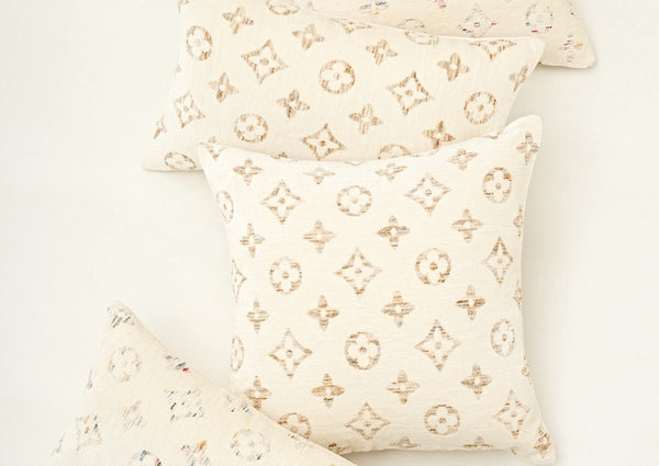 Modern Pillows for Couch, Decorative Pillow Covers, Decorative Throw Pillows for Living Room, Modern Sofa Pillows-LargePaintingArt.com