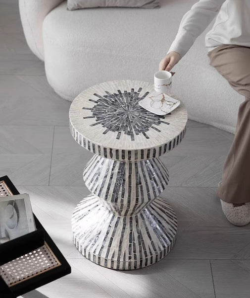 Shell Small Sofa Side Table, Bedside Small Side Table, Portable Casual Side Table, Contemporary Round Side Table, Creative Coffee Table-LargePaintingArt.com