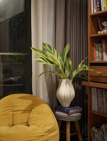 Unique Handmade Modern Flower Vase, Large Porcelain Vases for Modern Home Decor, Centerpiece Ceramic Bouquet Vases, Contemporary Vases on Dining Table-LargePaintingArt.com