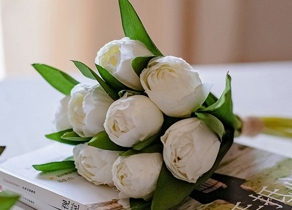 Spring Artificial Floral for Dining Room Table, White Tulip Flowers, Bedroom Flower Arrangement Ideas, Simple Modern Floral Arrangement Ideas for Home Decoration-LargePaintingArt.com