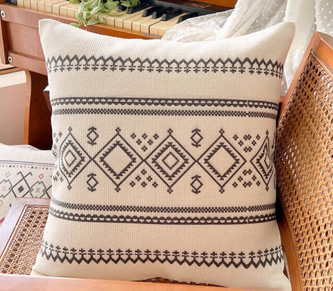 Bohemian Decorative Sofa Pillows, Decorative Throw Pillows for Dining Room, Geometric Modern Pillow Covers, Oriental Square Pillows for Couch-LargePaintingArt.com