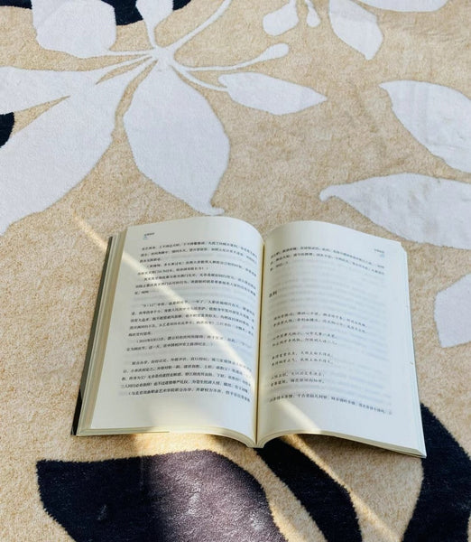 Contemporary Modern Rugs, Flower Pattern Circular Modern Rugs under Chairs, Geometric Round Rugs for Dining Room, Bedroom Abstract Modern Area Rugs-LargePaintingArt.com