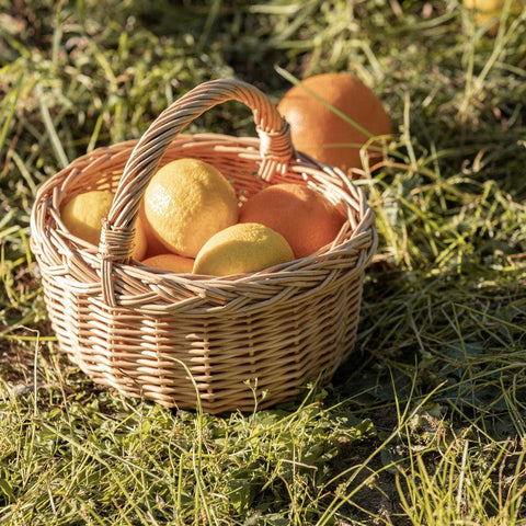 Small Kitchen Storage Baskets, Picnic Storage Basket with Handle, Hand-woven Wicker Storage Basket, Natural Fruit Basket, Willow Weaving Baskets for Vegetable-LargePaintingArt.com
