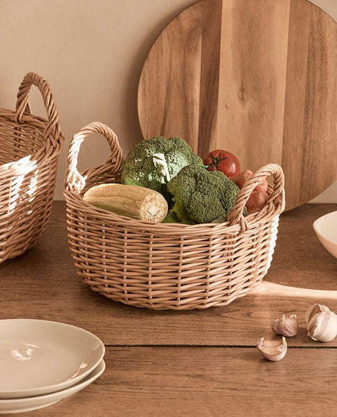 Picnic Fruit Basket with Handle, Kitchen Storage Baskets, Natural Hand-woven Wicker Round Storage Basket, Lovely Willow Weaving Baskets for Vegetable, Natural Fruit Storage Basket-LargePaintingArt.com